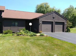 17 Fawn Rdg, Manlius, NY 13104