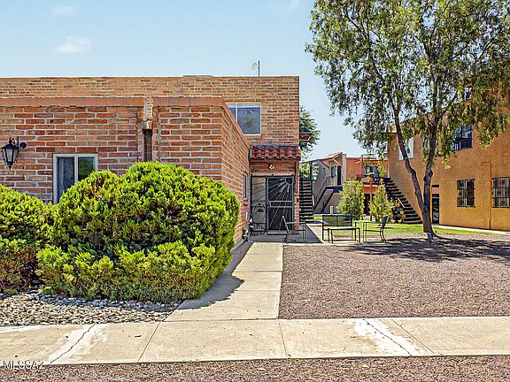 4th image of 6690 E Calle Alegria Unit C
