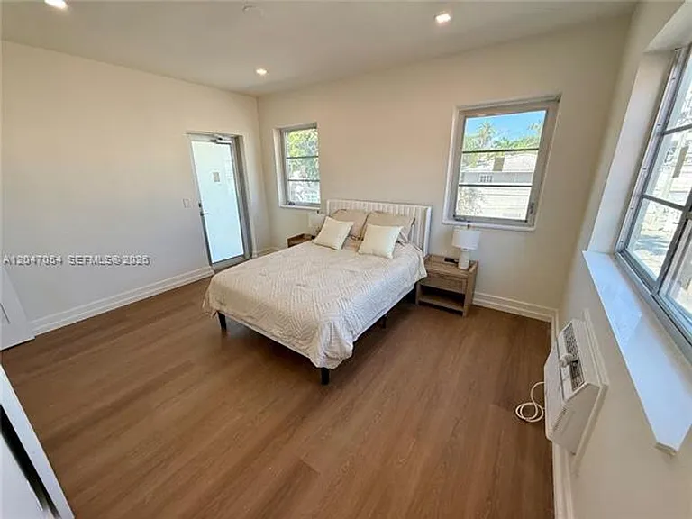 1535 West Ave #CU-4 — Photo 21
