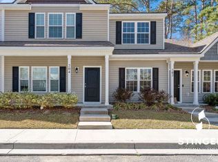 204 Admiration Ave, Beaufort, SC 29906