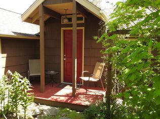 104 NE 137th St, Seattle, WA 98125