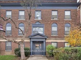 917 Saint Clair Ave W #31, Toronto, ON M6C 1C7