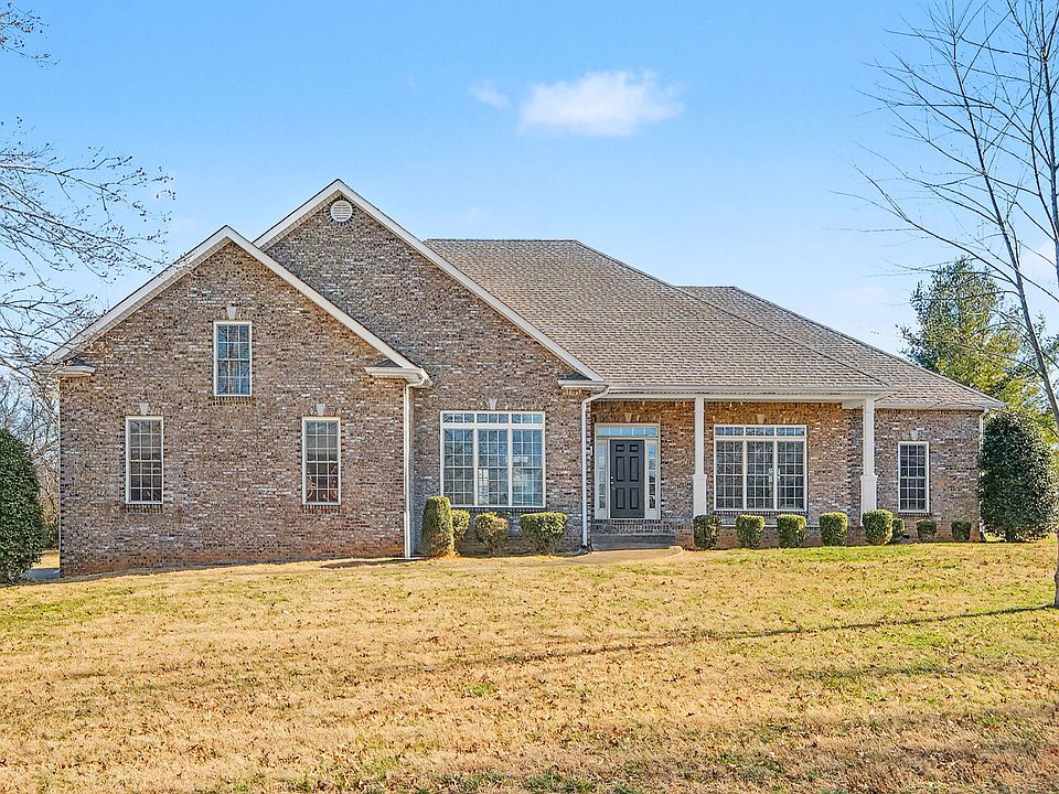1st image of 2990 Oak Glen Ln