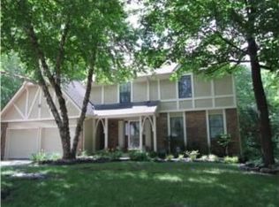 3424 S Pink Hill Cir, Blue Springs, MO 64015