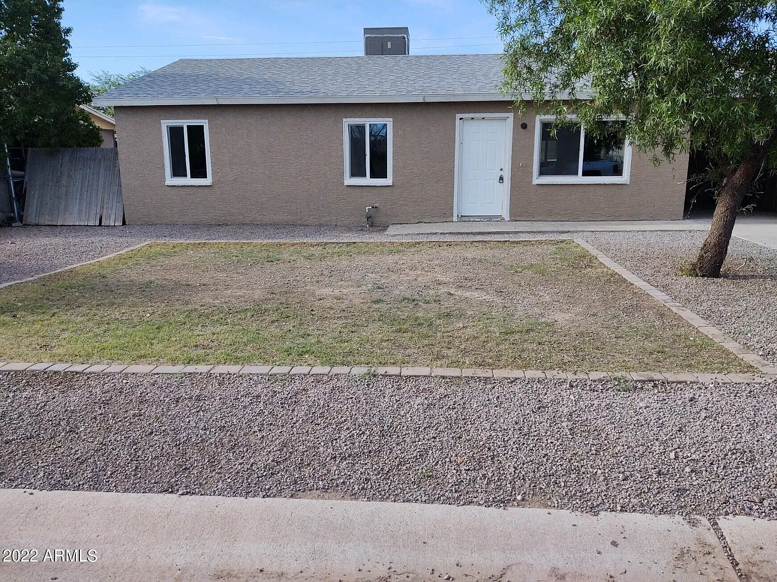 3 bed, 1.5 bath, 1120 sqft, $1,650 — Photo 1