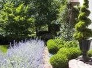 583 Mohegan Ave, Birmingham, MI 48009