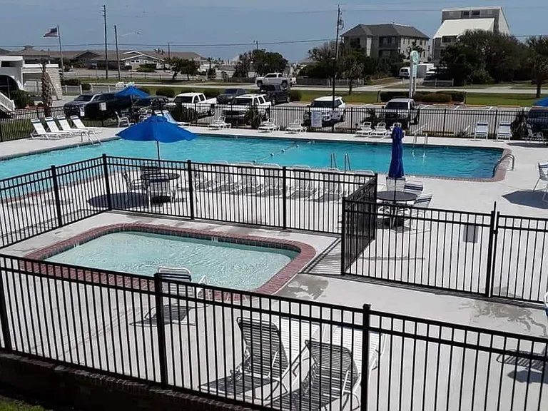 Use of the community pool is included in the rent!