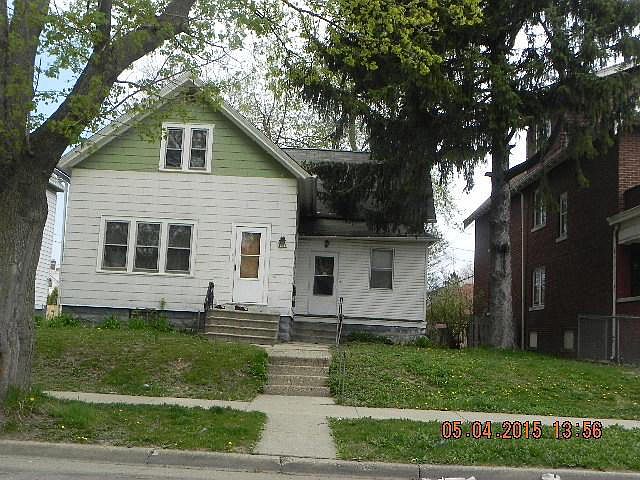 1st image of 2928 N Buffum St