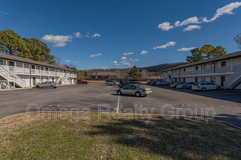 The Cove Apartments — Photo 4