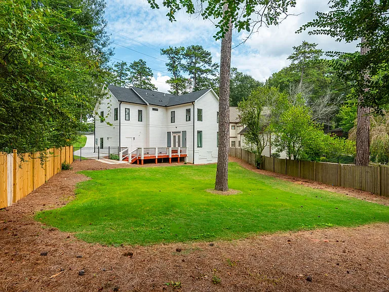 4056 Ashford Dunwoody Rd #1 — Photo 77
