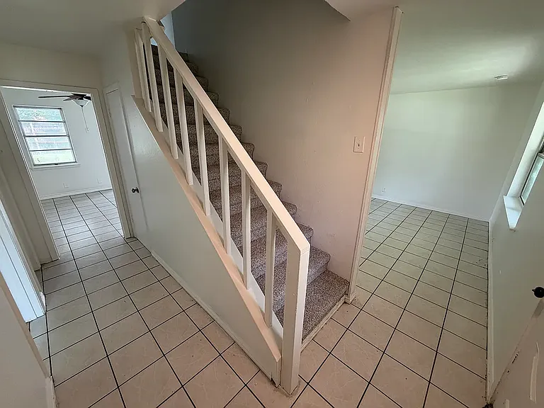 3034 Harlan Dr — Photo 17