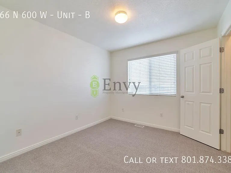 166 N 600 W #B — Photo 5