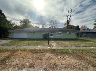 100 E Church St, Potomac, IL 61865