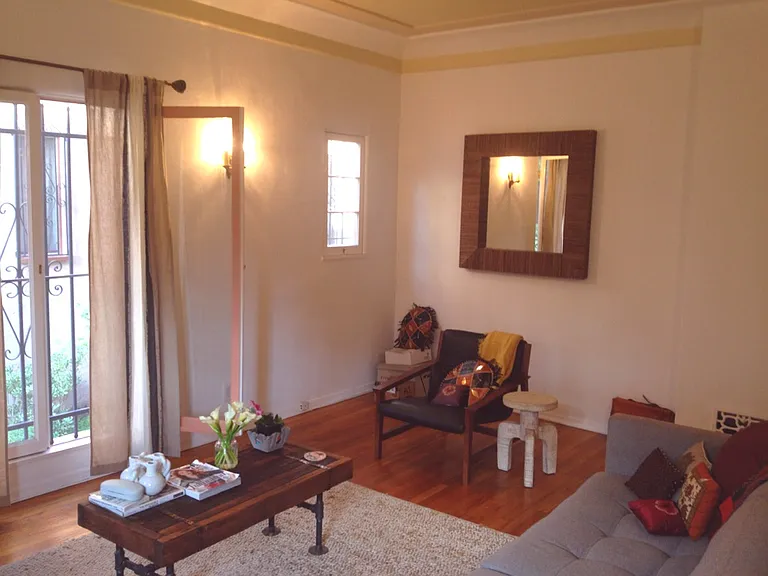 419 S Cloverdale Ave — Photo 2