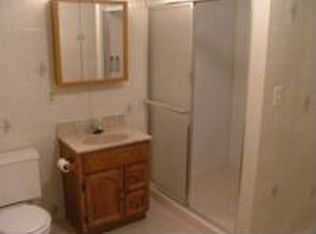 317 Greenwood Ct, Middleville, MI 49333