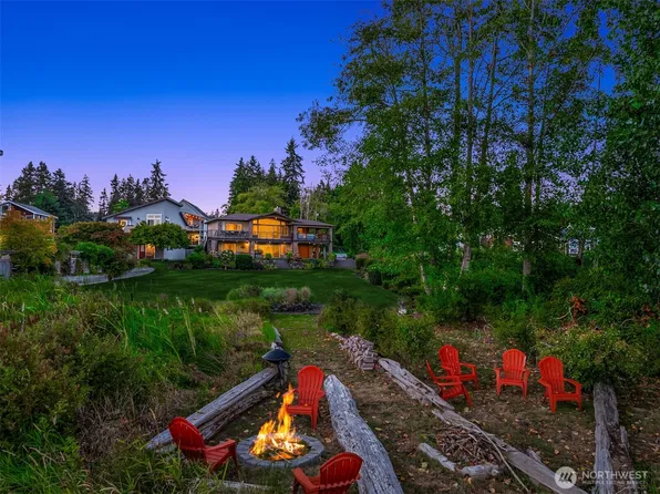 10737 NE West Kingston Road, Kingston, WA 98346