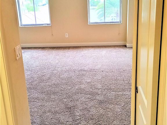 5th image of 424 Luna Bella Ln APT 422
