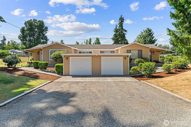 2nd image of 4706 124th Avenue Ct E