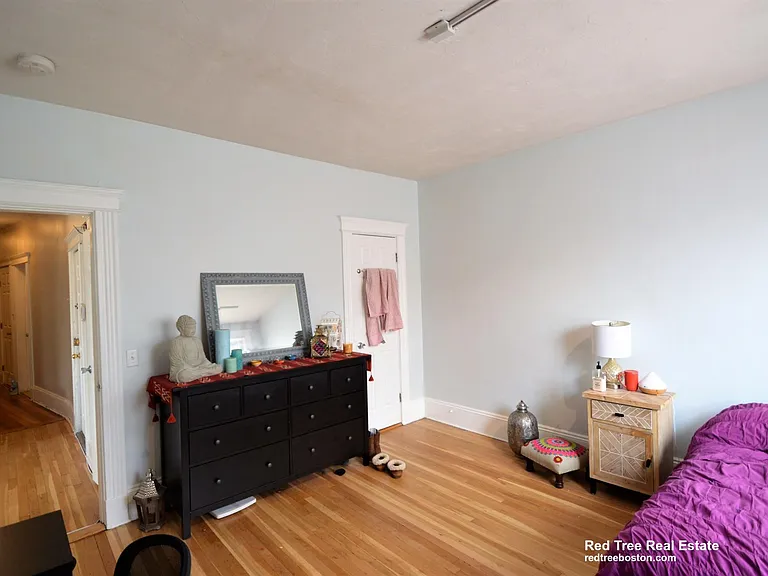 85 Glenville Ave #3 — Photo 7