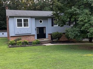 5046 Fleetwood Cir, Winston Salem, NC 27106