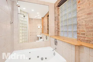 Sold by Mdrn Residential