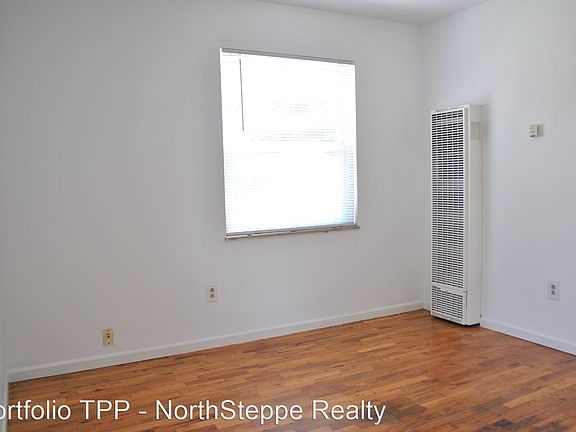 5th image of 1320 Highland St #2878094