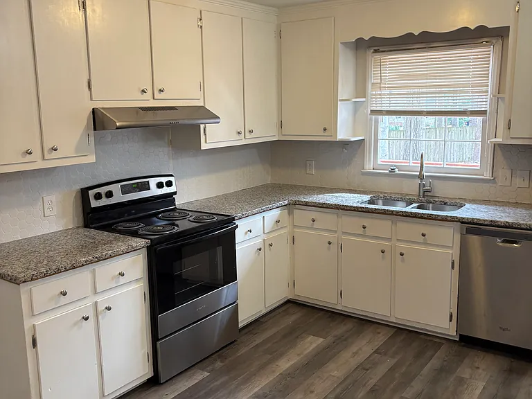 720 Clarion Dr — Photo 36
