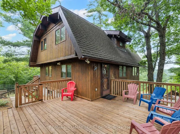 117 Birch Bay Ln, Tay Valley, ON K0H 2B0