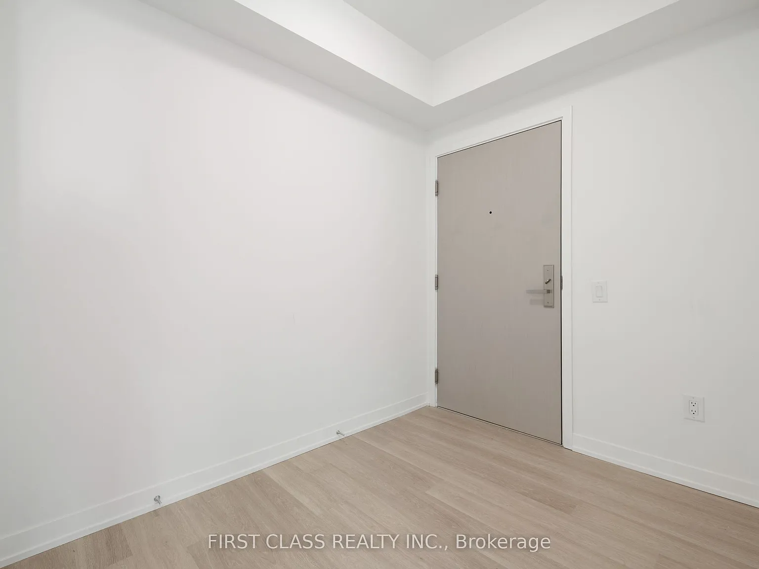 3 bed, $2,850 — Photo 4