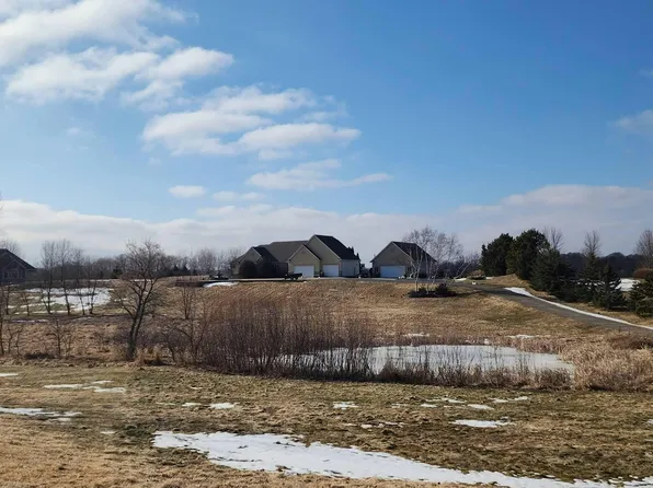 20850 Prairie Hills Ln, Prior Lake, MN 55372