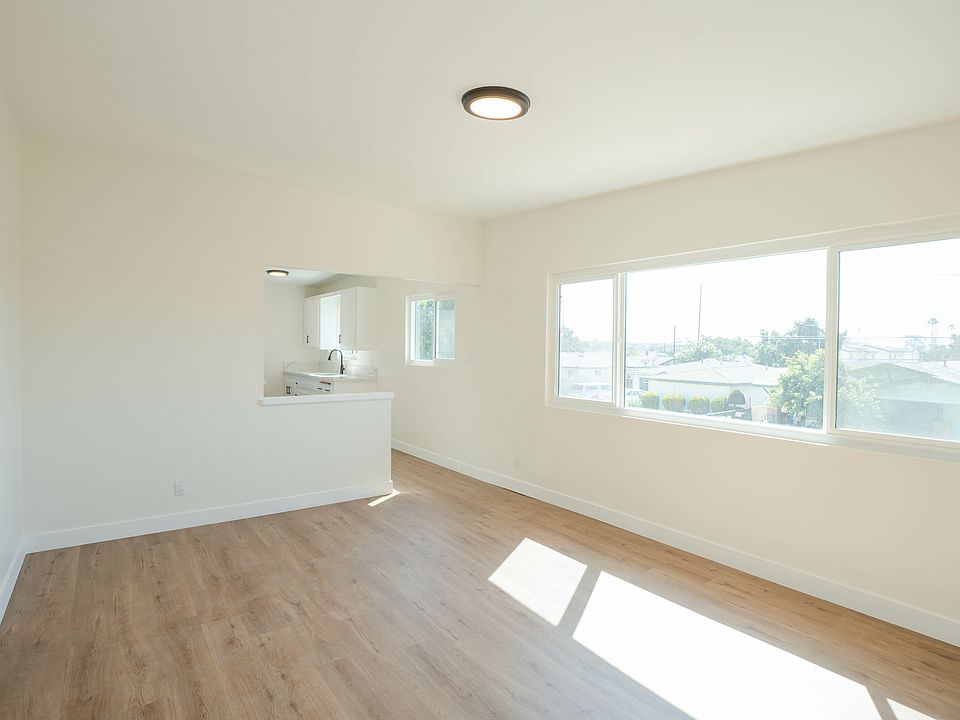 1st image of 821 W 167th St #6