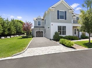 401 High Pond Ln, Southampton, NY 11968