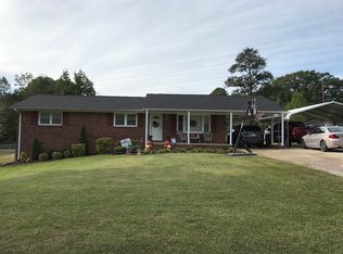 108 Crystal Dr, Cowpens, SC 29330