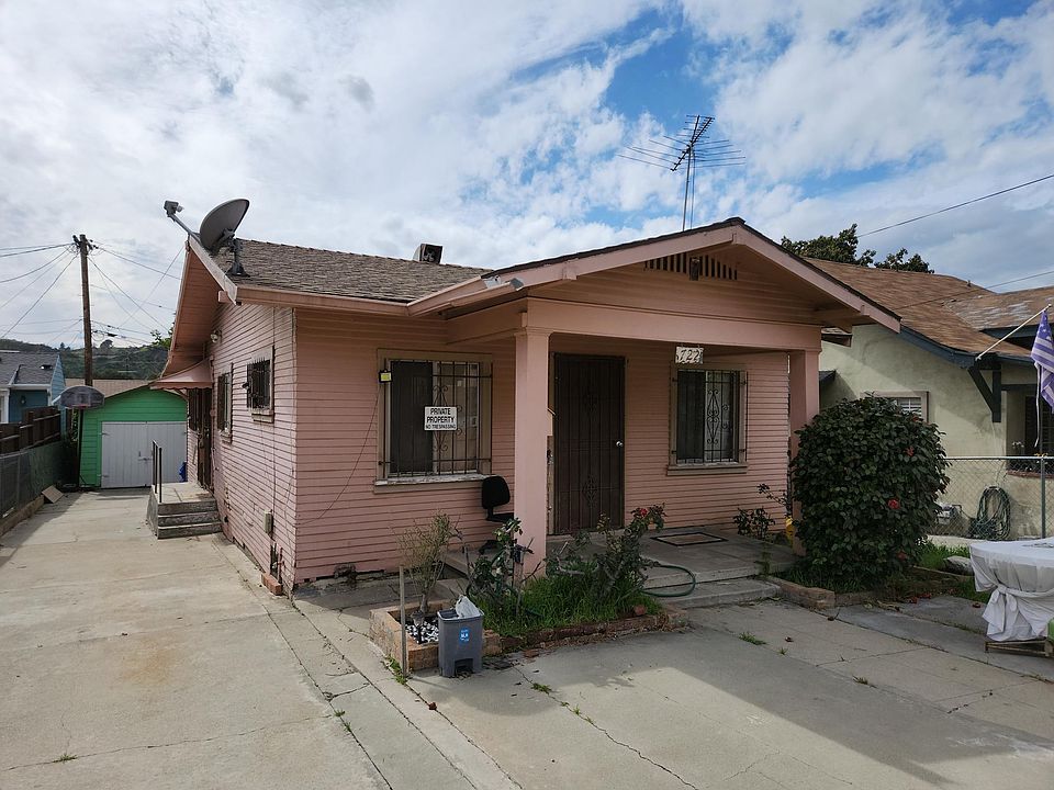 1st image of 722 Aragon Ave