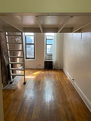 Rented by Sandra Greer Real Estate
