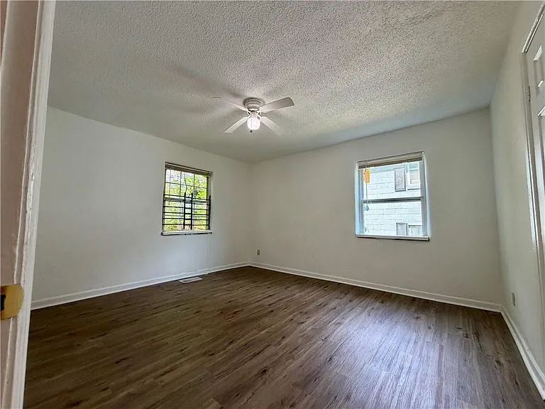 1070 Ollie Cir NW — Photo 13