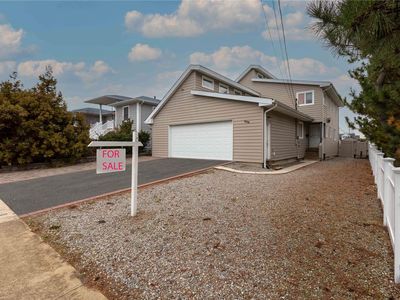 289 Westside Avenue, Freeport, NY, 11520