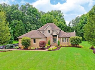 2020 Celestial Dr NE, Warren, OH 44484