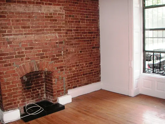 Rented by Sky Management | media 109