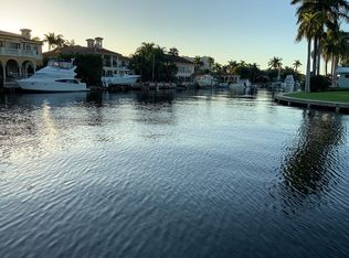 850 NE Bay Cove St, Boca Raton, FL 33487