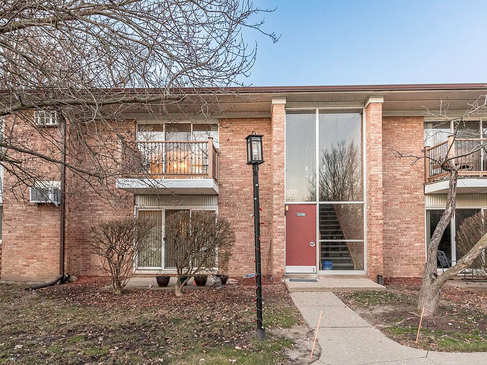 1st image of 1257 Island Dr APT 203