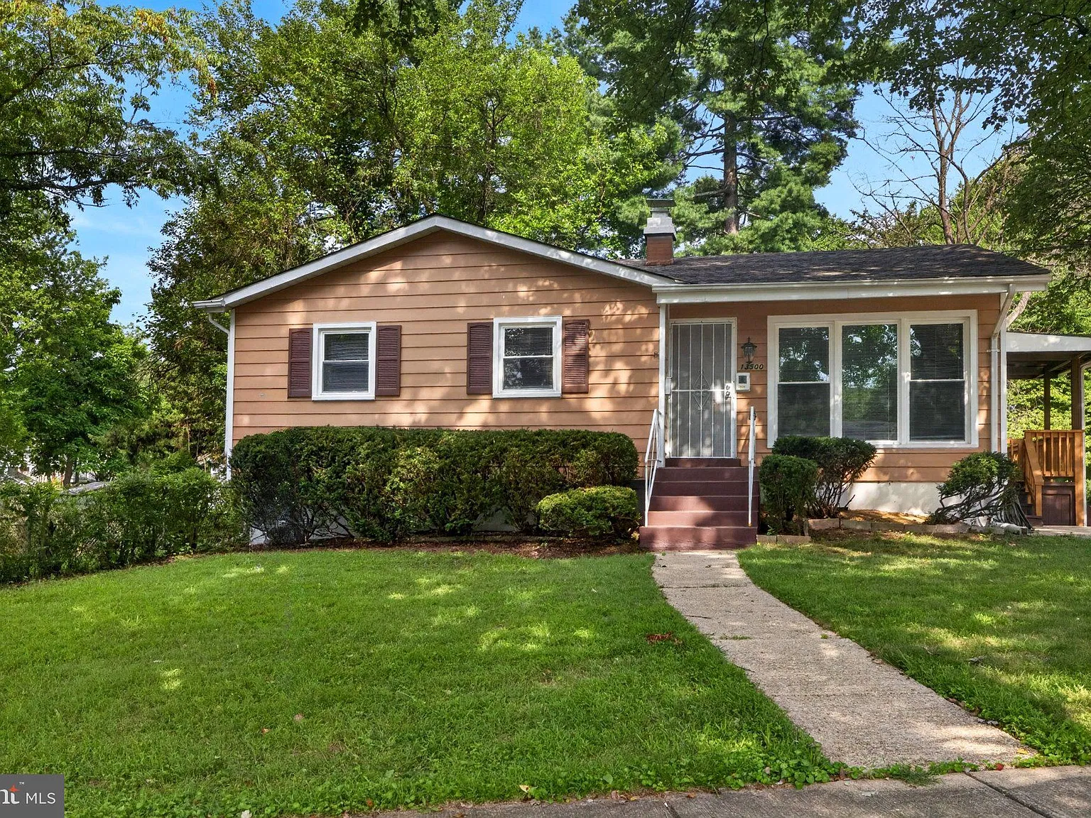 3 bed, 2.0 bath, 1526 sqft, $2,850 — Photo 1