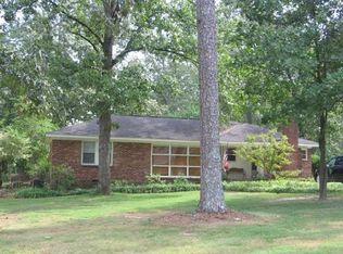 3001 Garden Lakes Blvd NW, Rome, GA 30165