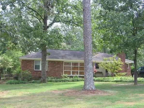 3001 Garden Lakes Blvd NW, Rome, GA 30165