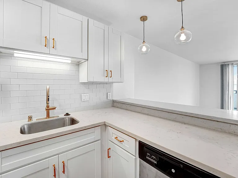 801 2nd Street — Photo 26
