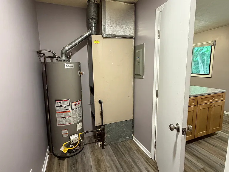 327-329 N Beach Dr #327 — Photo 5