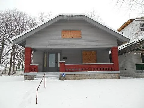 3607 Graceland Ave photo 1