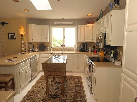5th image of 6556 Killarney Park Dr