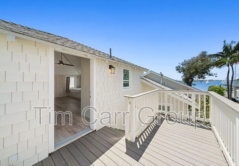 112 S Bayfront — Photo 23