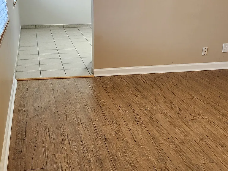 1317 Argo Ln — Photo 2